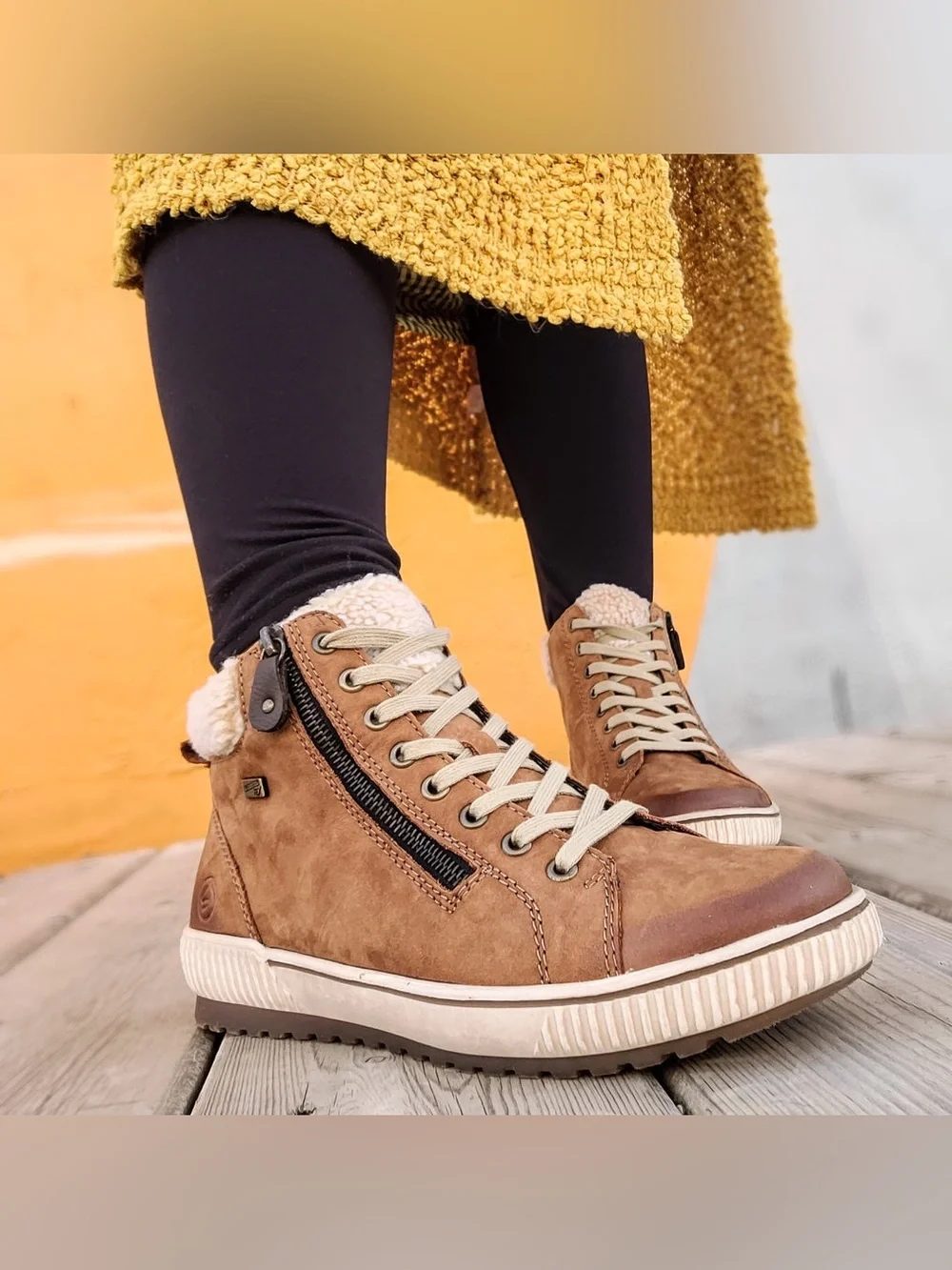 Remonte Maditta 70 Leather Sneaker Boots Sherpa Trim Brown Size EU 39 US 8